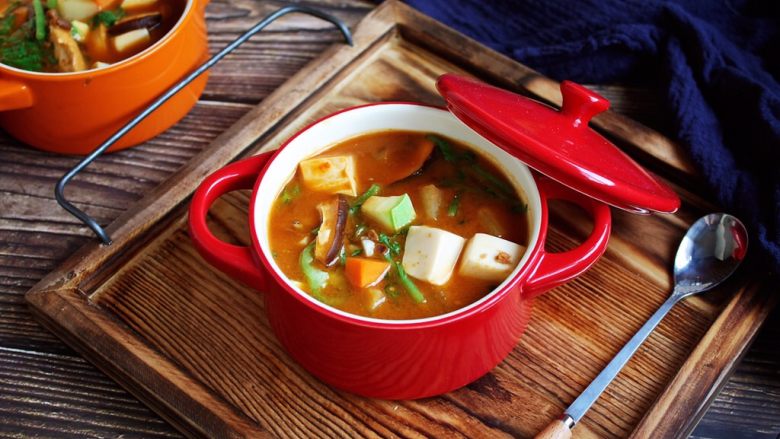 Shiwei Seafood (White Clam) Tofu and Miso Soup