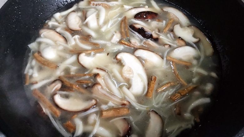 Mushroom and Tofu Soup