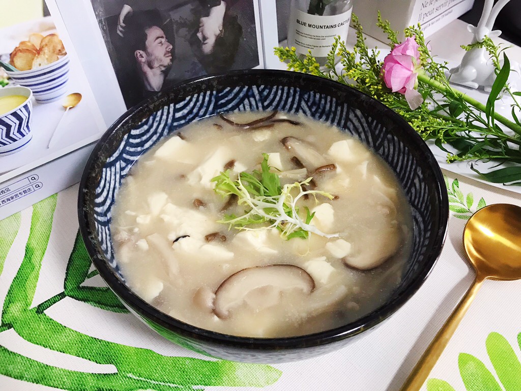 Mushroom and tofu soup