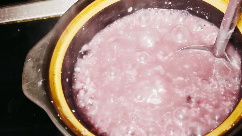 Purple Sweet Potato Oatmeal Porridge