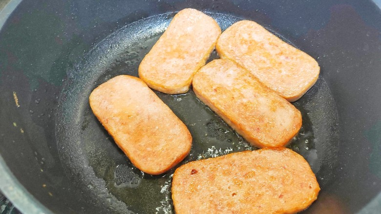 Luncheon Meat Rice Ball