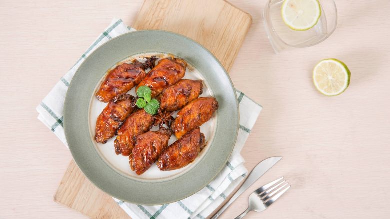 Private braised chicken wings - the 