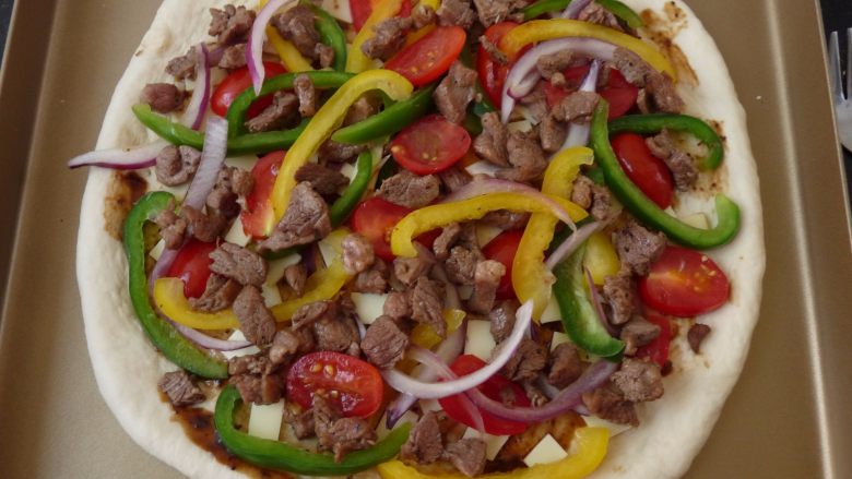 It's very tender without any pretense ~ black pepper lamb pizza