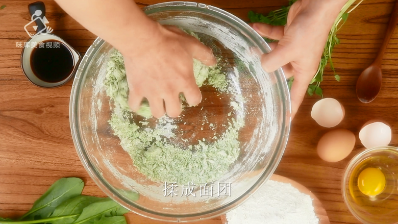 Pea seedlings and leaf dumplings, eating delicious food with an artistic sense