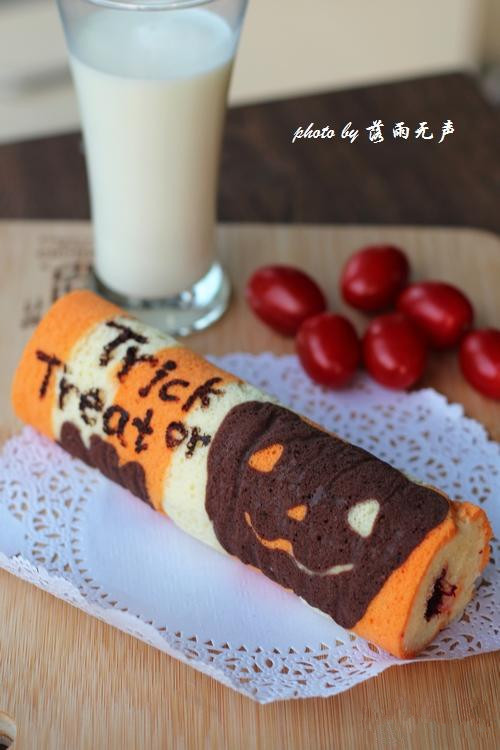 Halloween Roll Cake