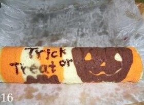 Halloween Cake Roll