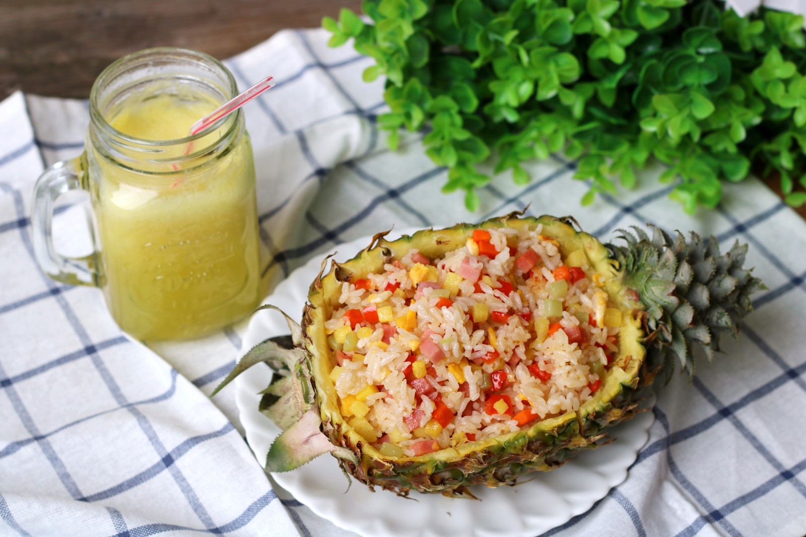 Pineapple and Egg Fried Rice