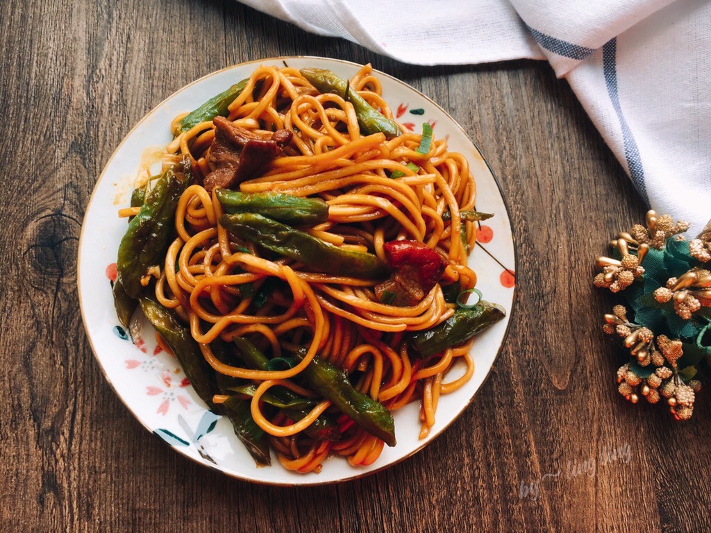 Braised Bean Noodles