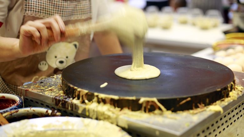 Tianjin old flavor pancake fruit