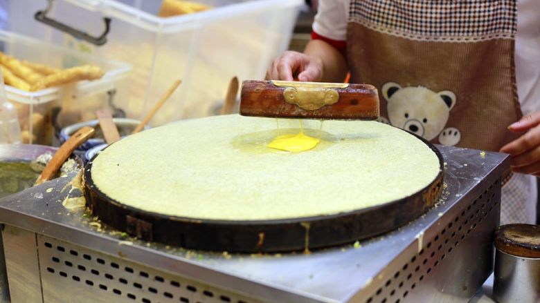 Tianjin old flavor pancake fruit