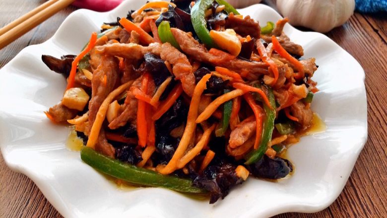 Fish-flavored shredded pork