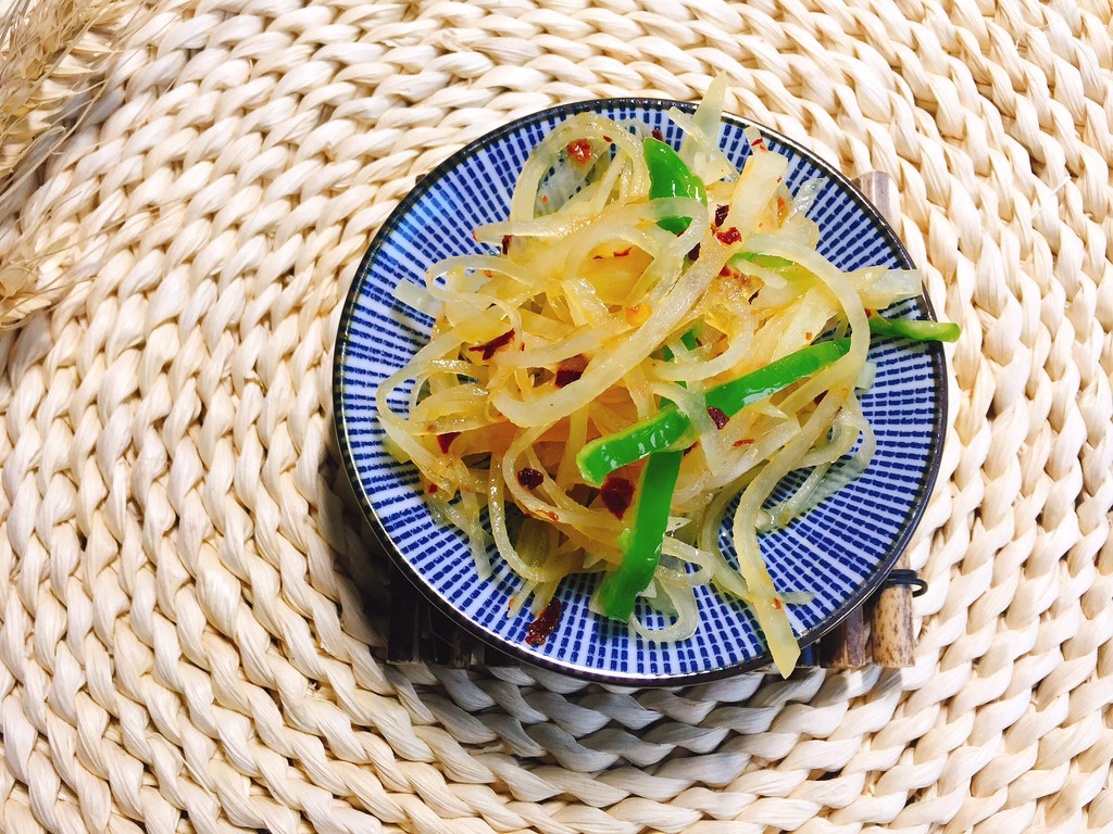 #Greenfood# Spicy potato shreds mixed with soy sauce