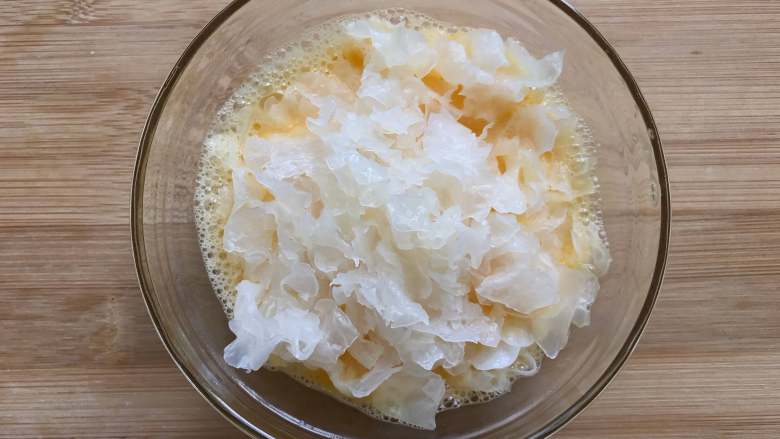 Tremella scrambled eggs