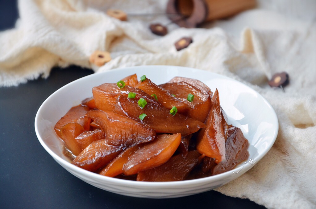 Radish in Gravy