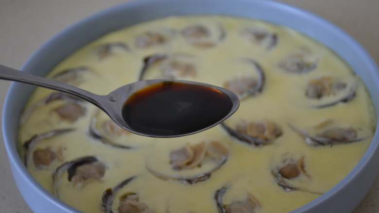 Clam Steamed Egg