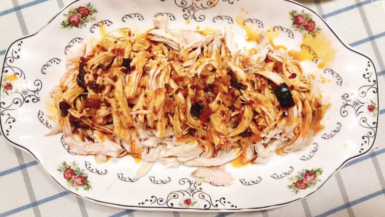 A weight loss meal can also be so delicious - cold shredded chicken