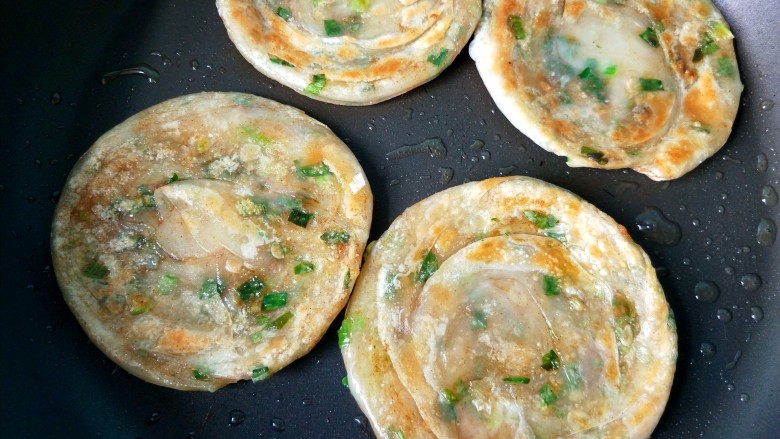 Dumpling Skin Scallion Pancakes