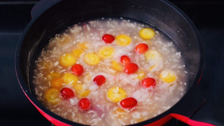 Kumquat Yuanzi Wine Soup