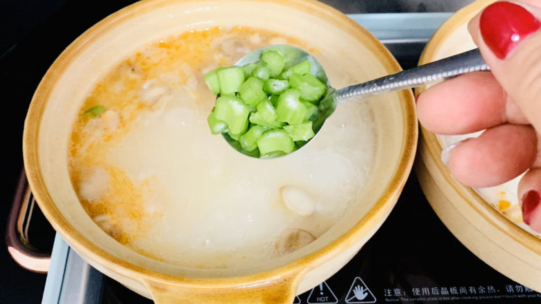 Vegetable and shrimp porridge