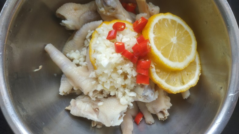 Passion Fruit Lemon Chicken Feet