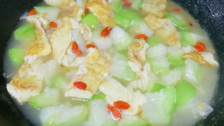 Luffa and Egg Soup