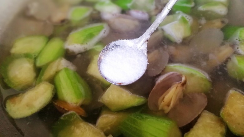 Luffa Clam Soup