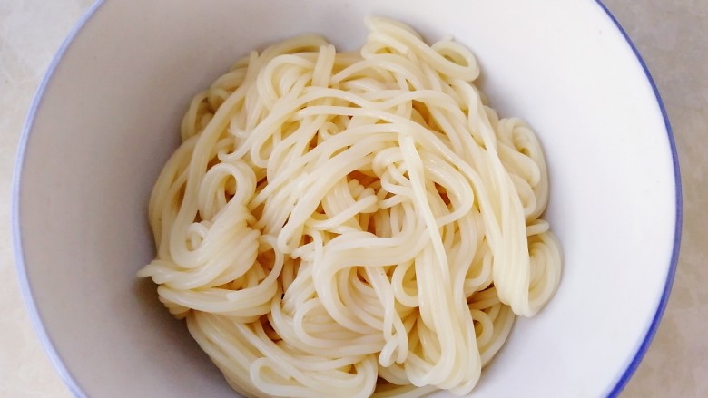 Home-style cold noodles