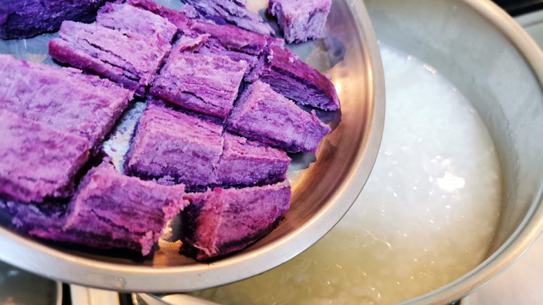 Purple Sweet Potato and Tremella Porridge