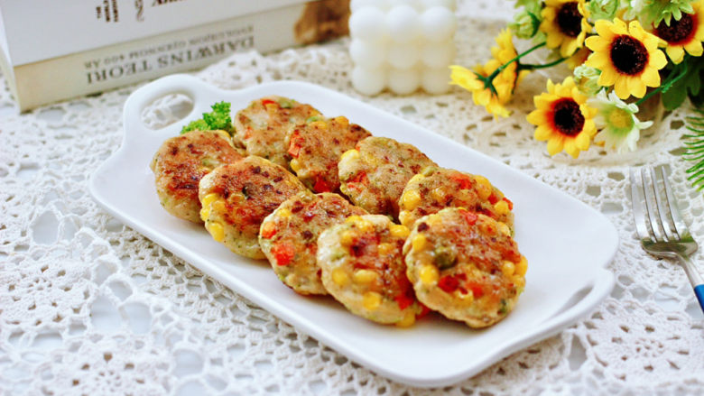 Low-fat, low-calorie and delicious chicken and vegetable pancakes