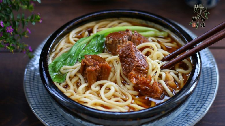 Beautiful and delicious braised beef noodles