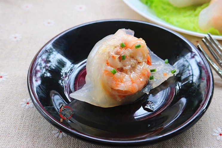 Crystal clear, fresh and refreshing crystal shrimp dumplings