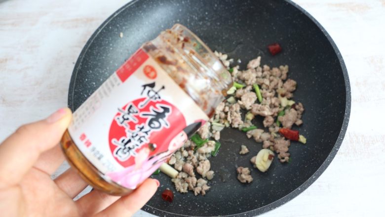 Dry and stir-fried beans with soy sauce