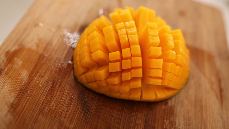 Casual Small Pastry Fragrant Mango Purple Rice Cake - Belt