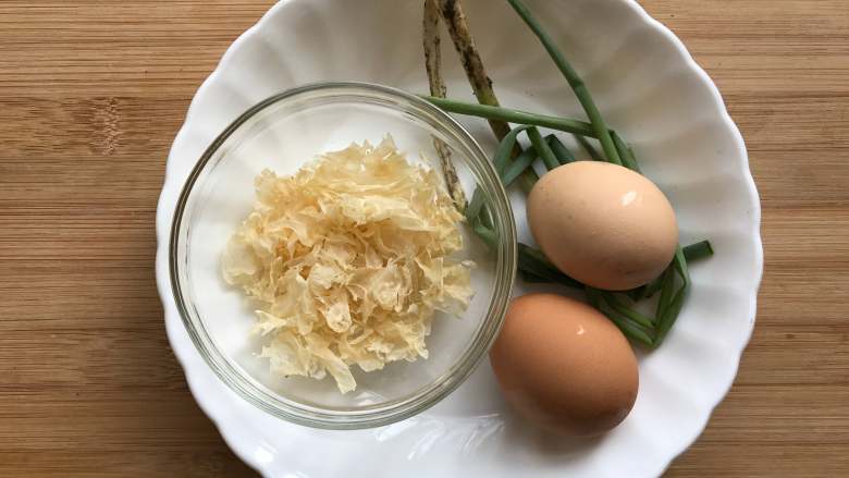 Tremella scrambled eggs