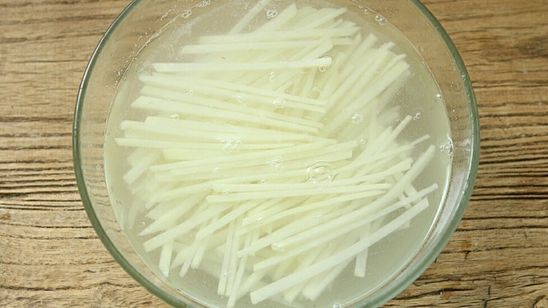 Summer Side Dish Cold Shredded Potatoes