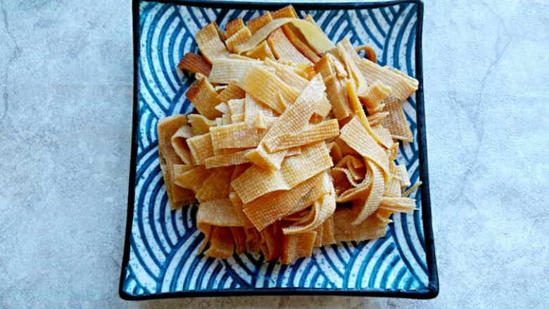 Celery Stir-fried Dried Tofu