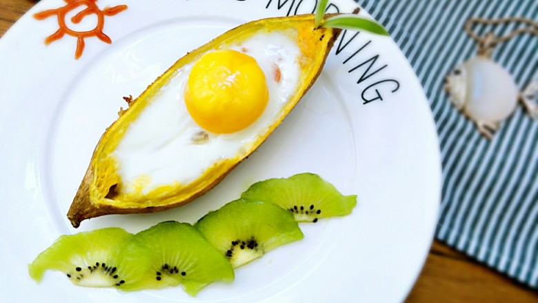 #家有 oven#+sweet potato and egg boat