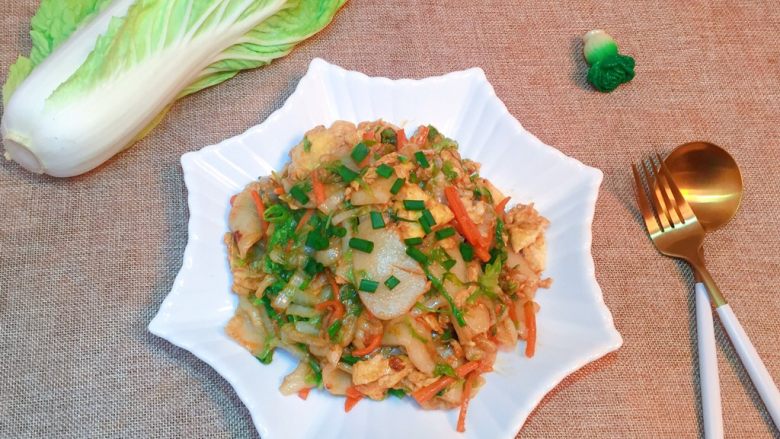 Chinese cabbage fried rice cake