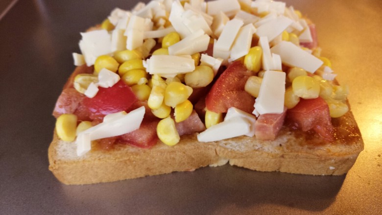 Corn kernels sausage cheese toast