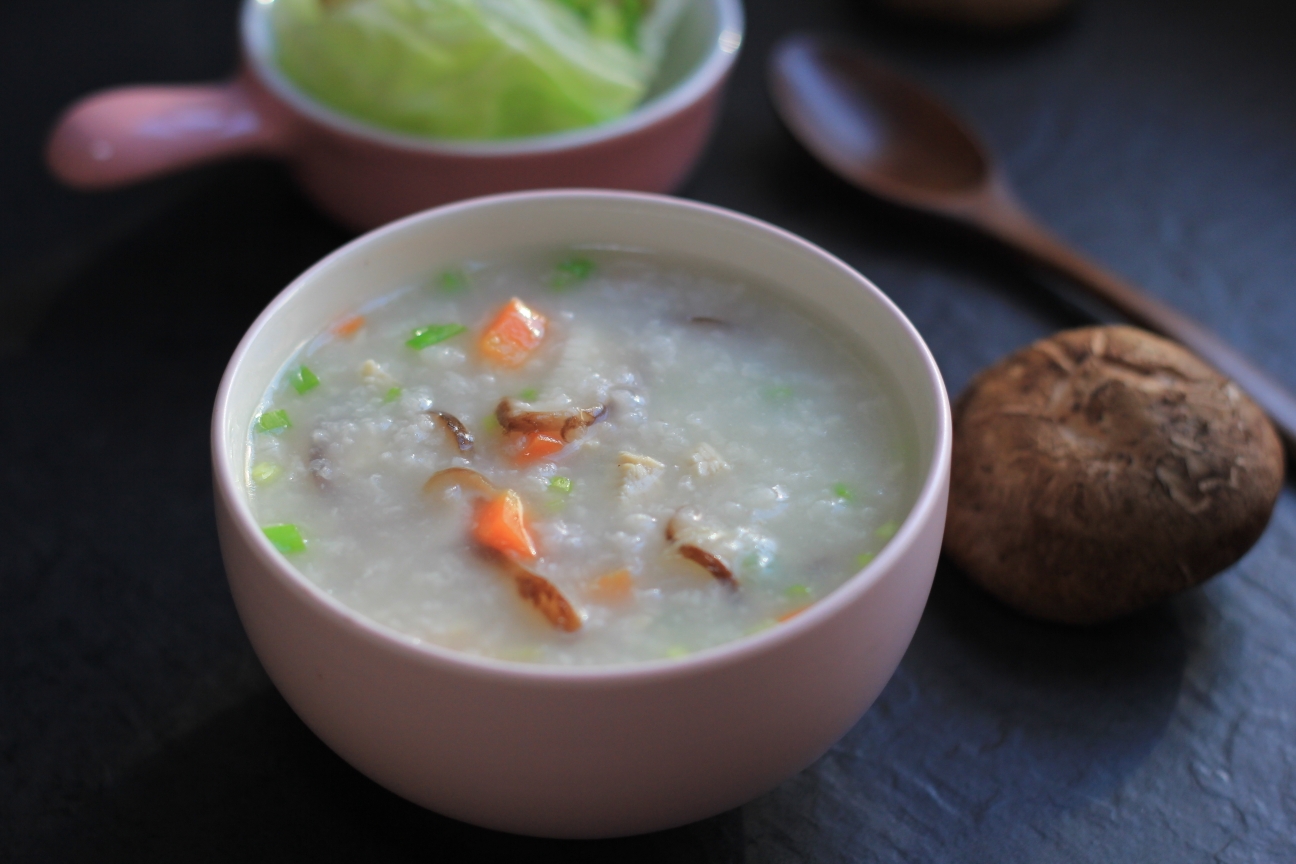 Mushroom and chicken porridge