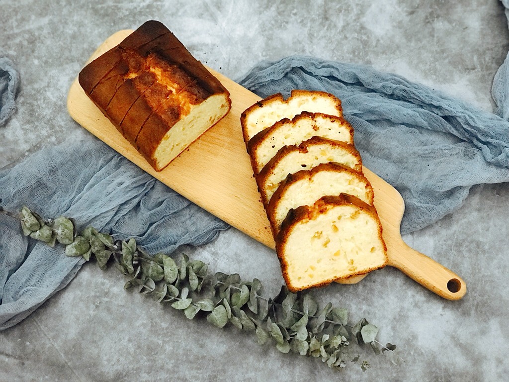 0 Butter Sweet and Sour Orange Pound Cake