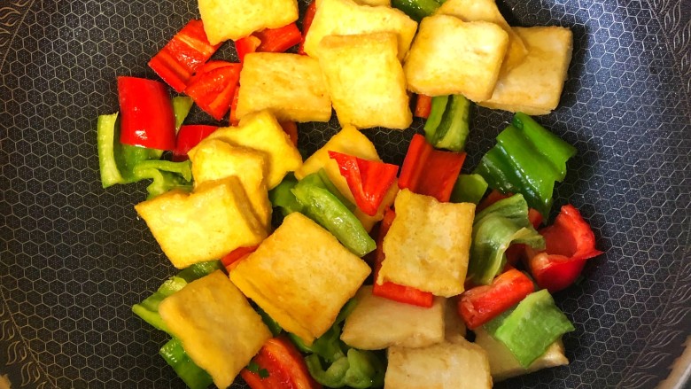 Fried crispy tofu