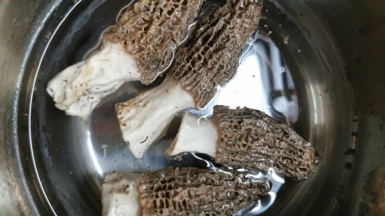 Steamed Tofu with Morels