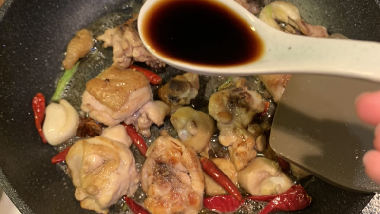 Chicken Legs Stewed with Mushrooms