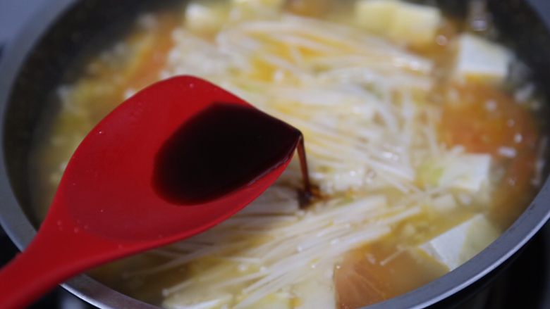 Enoki Mushroom and Tofu Soup