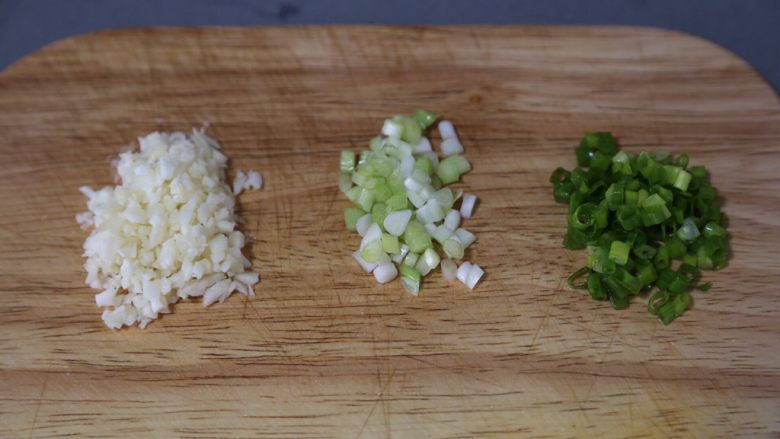 Enoki Mushroom and Tofu Soup