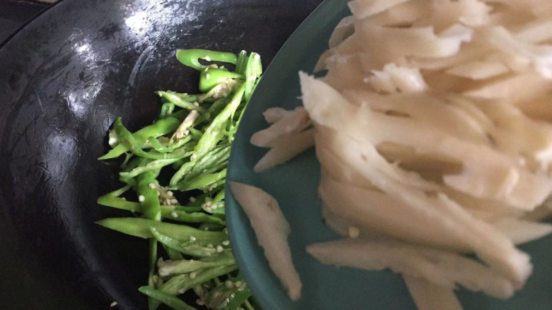 Fried lotus root