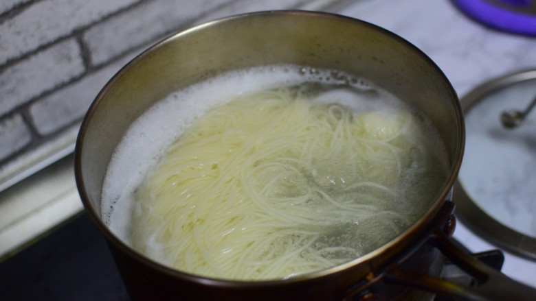 Chongqing Noodles