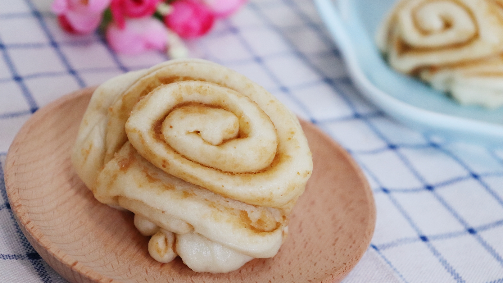 Yogurt Peanut Butter Rolls