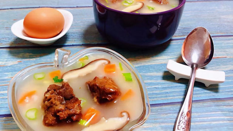 Mushroom and Pork Ribs Porridge